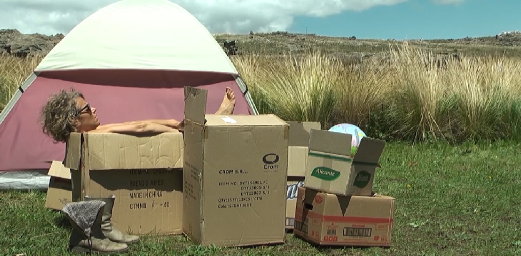 Slider Imagen Paola Sferco. La respuesta de las cosas, 2018 (Frame de video).