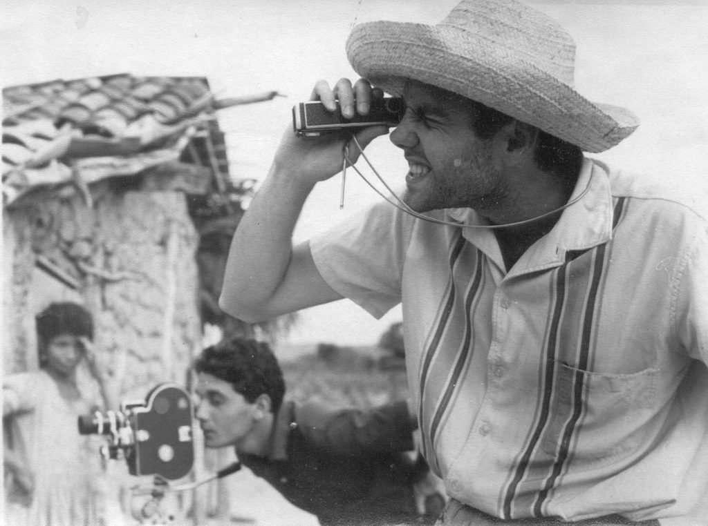 Raymundo Gleyzer  en “La tierra quema” (1964). Imagen de Rucker Viera.